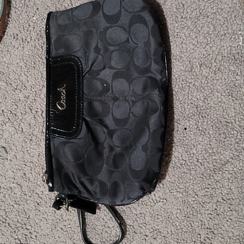 Coach Clutch / Wristlet